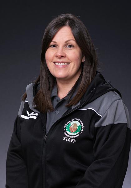 Mrs R Davies – Deputy Headteacher / Dirprwy Prifathrawes
